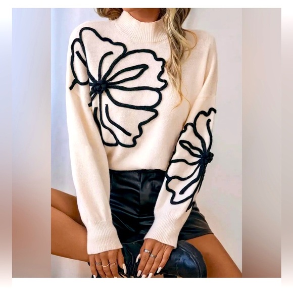 NWOT: Vibrant Floral Pattern Mock Neck Sweater - Picture 1 of 2